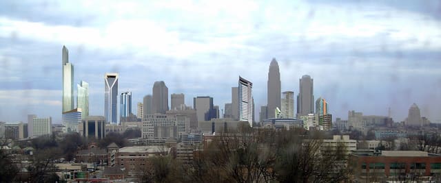 Charlotte's Skyline in 2011 Removed from the following pages: en:Charlotte center city --OrphanBot (talk) 06:02, 25 May 2008 (UTC)