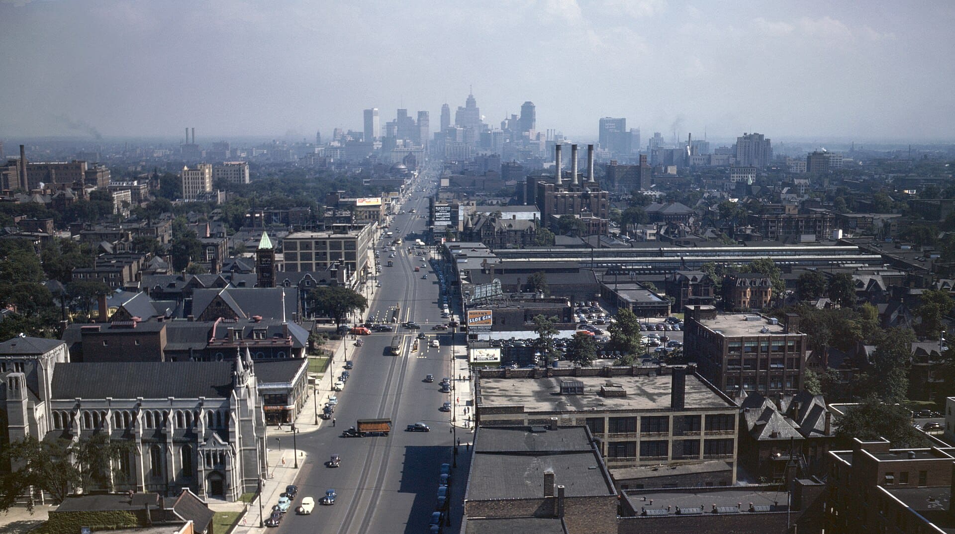 Looking south from the Maccabees Building with the Detroit skyline in the distance, Detroit, Mich. Photo shows Woodward Ave. extending south from Warren. 1 transparency : color.