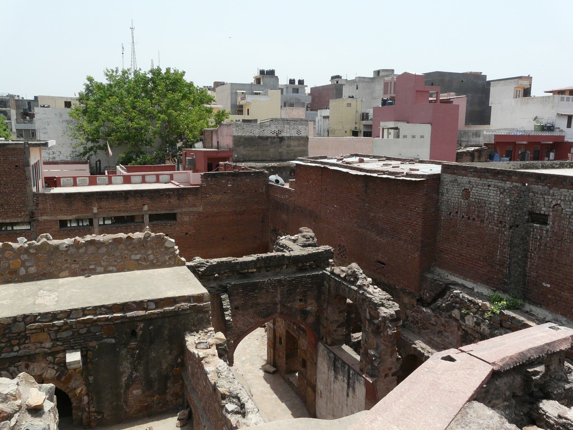 Looking over the Zafar Mahal ruins across the Mehrauli skyline