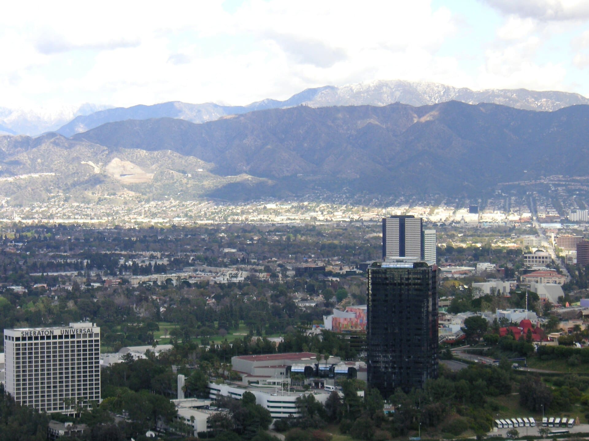 View of a portion of the San Fernando Valley. The immediate foreground is Universal City, the left 2/3 of the picture being the San Fernando Valley area of Los Angeles, with the remainder being Burbank. It appears this photo was taken from Universal Studios.