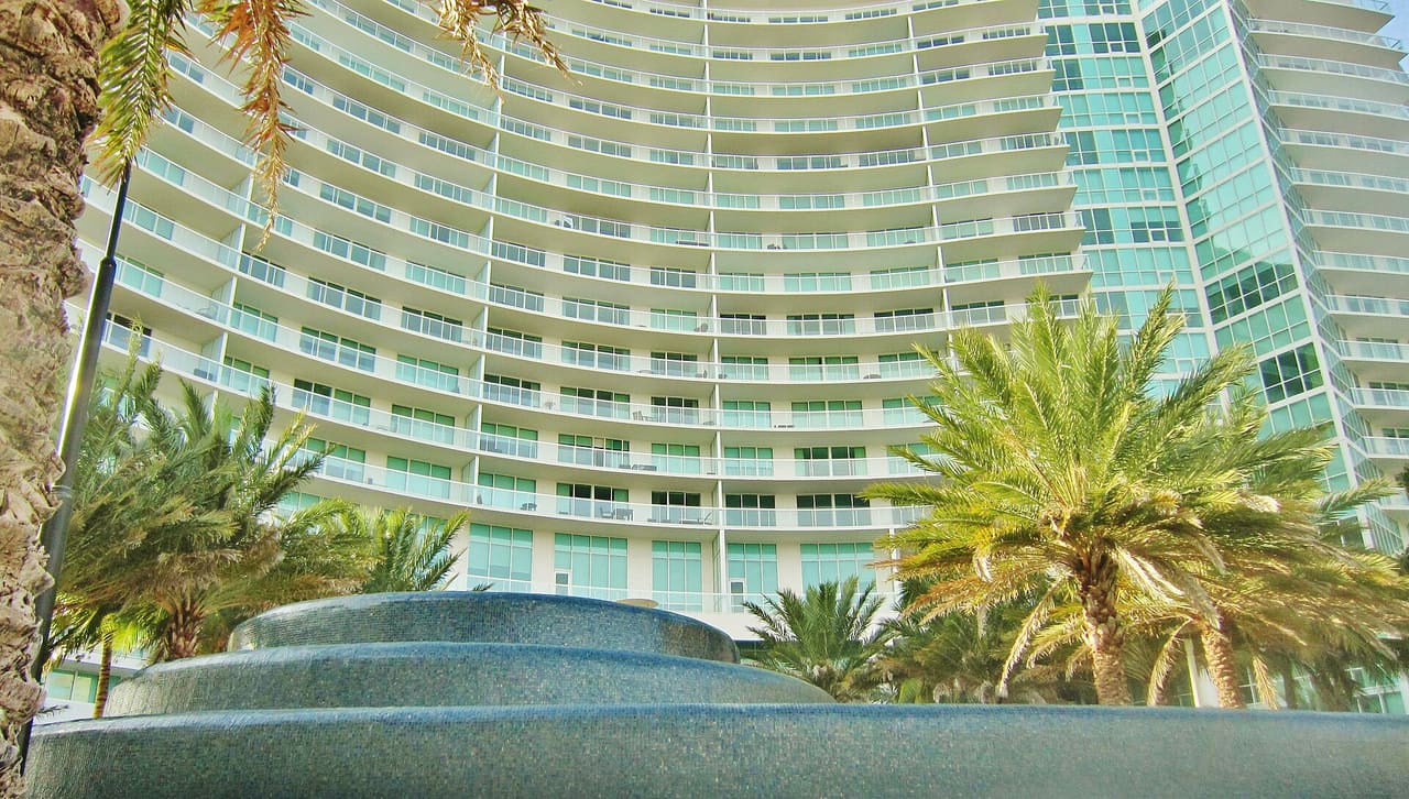 Merveilleuse architecture à Pompano Beach, Florida. Superbe building