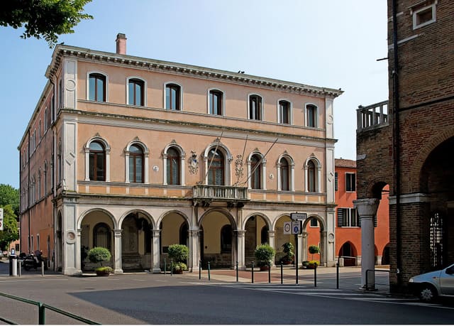 Il Palazzo Podestarile. City Hall from Mestre